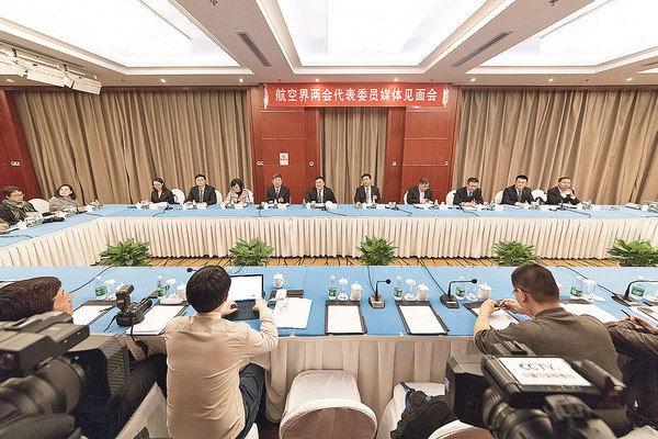 摄影：岳书华